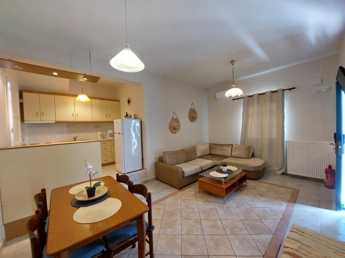 Vira Vivere Houses Plaka  Екстер'єр фото